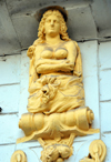 Algiers / Alger - Algeria: nymph decorating a building - Amar Ali square - behind La Lyre covered market | une nymphe dcore un btiment - place Amar Ali - photo by M.Torres