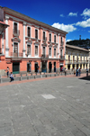Quito, Ecuador: Plaza de la Merced - façades on Calle Cuenca - photo by M.Torres