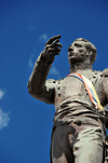 Quito, Ecuador: statue of Mariscal Antonio José de Sucre - President of Bolivia after Simón Bolívar - Plaza Santo Domingo - photo by M.Torres