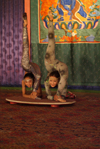 Mongolia - Ulaan Baator / ULN: / Ulan Bator: folk evening - contortionists - photo by A.Summers