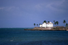 Ilha de Moçambique / Mozambique island: church of Santo António and the Ocean / igreja de Santo António e o oceano - photo by F.Rigaud
