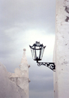 Ilha de Moçambique / Mozambique island (provincia de Nampula): colonial light in stone town - Mesericordia church - candeeiro colonial - cidade de pedra - Igreja de Mesericórdia - photo by F.Rigaud