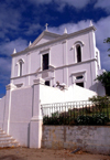 Ilha de Moçambique / Mozambique island: whitewashed façade of Nossa Senhora da Saude church - igreja de Nossa Senhora da Saúde - photo by F.Rigaud