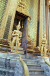 Thailand - Bangkok / Krung Thep / BKK: Wat Phra Kaew - temple entrance  (photo by Juraj Kaman)